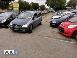 Rosu Utilizat 2000 Opel Zafira Monovolum | 1.699 EUR (Super Preț)