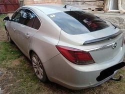 Bej Utilizat 2009 Opel Insignia Berlinǎ | 1.000 EUR