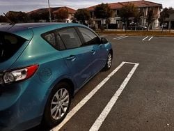 Culoarealbastru Utilizat 2011 Mazda 3 Edition Hatchback | 2.500 EUR (Preț bun)