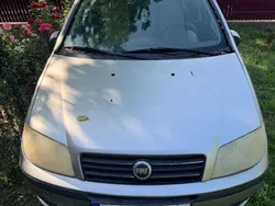Gri Utilizat 2005 Fiat Punto Active Hatchback | 1.500 EUR