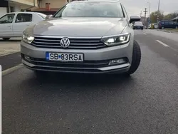 Gri Utilizat 2016 VW Passat Comfortline Break | 12.080 EUR (Preț bun)