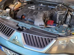 Gri Utilizat 2007 Mitsubishi Outlander SUV | 4.500 EUR (Preț bun)
