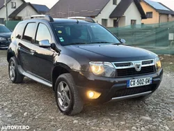 Negru Utilizat 2013 Dacia Duster Lauréate SUV | 6.999 EUR (Preț bun)