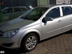 Culoareargint Utilizat 2008 Opel Astra Break | 3.600 EUR (Scump)