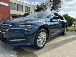 Albastru Utilizat 2021 Skoda Superb Ambition Berlinǎ | 22.900 EUR (Puțin scump)