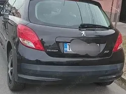 Utilizat 2011 Peugeot 207 | 2.700 EUR