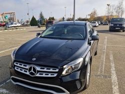 Culoarenegru Utilizat 2019 Mercedes GLA180 SUV | 16.500 EUR (Preț bun)