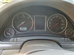 Utilizat 2002 Audi A4 Berlinǎ | 2.400 EUR (Puțin scump)