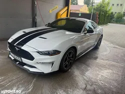Alb Utilizat 2019 Ford Mustang Coupe | 24.500 EUR (Super Preț)