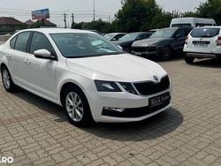 Culoarealb Utilizat 2018 Skoda Octavia Berlinǎ | 9.900 EUR (Preț bun)