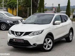 Negru Utilizat 2014 Nissan Qashqai Tekna SUV | 9.500 EUR (Preț OK)