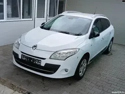 Alb Utilizat 2011 Renault Mégane GrandTour Break | 5.490 EUR