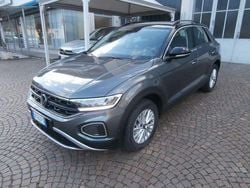 Utilizat 2022 VW T-Roc Life SUV | 26.210 EUR (Puțin scump)