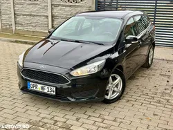 Culoarenegru Utilizat 2016 Ford Focus Hatchback | 6.250 EUR (Preț bun)