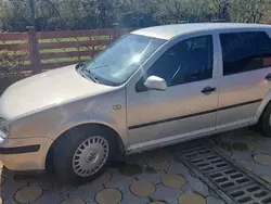 VW Golf IV