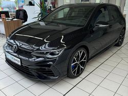 Utilizat 2022 VW Golf VIII R | 45.342 EUR