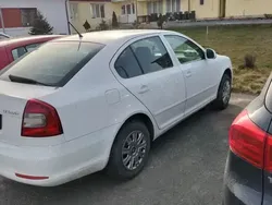 Alb Utilizat 2011 Skoda Octavia Berlinǎ | 2.900 EUR (Preț bun)