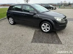 Utilizat 2007 Opel Astra Hatchback | 1.590 EUR (Preț bun)