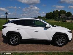 Alb Utilizat 2020 Hyundai Tucson SUV | 18.900 EUR (Preț OK)