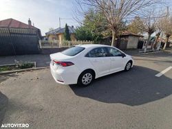 Culoarealb Utilizat 2020 Toyota Corolla Berlinǎ | 17.700 EUR (Puțin scump)