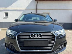 Negru Utilizat 2018 Audi A3 Sport Berlinǎ | 12.950 EUR (Preț bun)