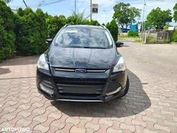 Negru Utilizat 2015 Ford Kuga Titanium SUV | 9.750 EUR (Super Preț)