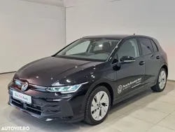 Negru Utilizat 2025 VW Golf VIII Life Hatchback | 28.500 EUR