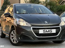 Gri Utilizat 2016 Peugeot 208 Allure Hatchback | 5.900 EUR (Preț OK)
