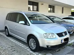 Utilizat 2007 VW Touran Monovolum | 2.400 EUR (Preț bun)