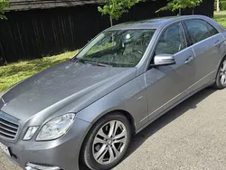 Culoareargint Utilizat 2010 Mercedes E220 Berlinǎ | 10.000 EUR (Preț OK)