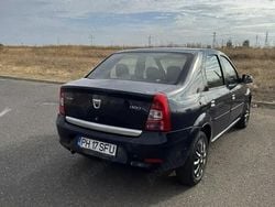 Albastru Utilizat 2011 Dacia Logan Lauréate Berlinǎ | 3.550 EUR (Puțin scump)