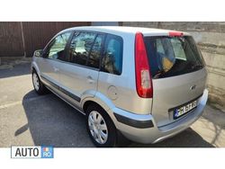 Gri Utilizat 2005 Ford Fusion Monovolum | 2.400 EUR (Preț OK)