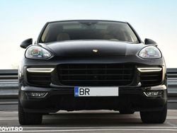 Culoarenegru Utilizat 2016 Porsche Cayenne SUV | 27.900 EUR (Preț bun)