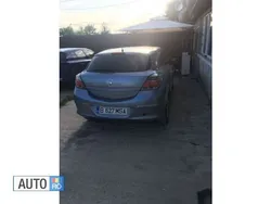 Gri Utilizat 2007 Opel Astra Coupe | 2.700 EUR (Preț OK)