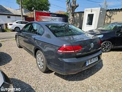 Gri Utilizat 2018 VW Passat Trendline Berlinǎ | 12.705 EUR (Super Preț)