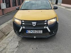 Utilizat 2014 Dacia Logan Berlinǎ | 1.400 EUR (Super Preț)