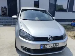 Gri Utilizat 2011 VW Golf VI Hatchback | 2.990 EUR (Super Preț)
