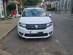 Utilizat 2014 Dacia Logan Berlinǎ | 3.700 EUR (Scump)