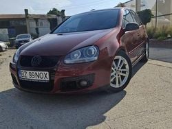 Culoarerosu Utilizat 2005 VW Golf IV GTI | 5.100 EUR (Scump)