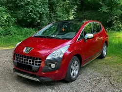 Rosu Utilizat 2011 Peugeot 3008 Premium Monovolum | 5.000 EUR (Preț OK)