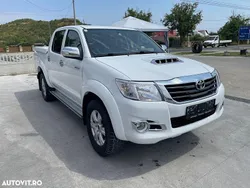 Alb Utilizat 2011 Toyota HiLux Executive Pickup | 15.990 EUR (Super Preț)