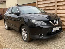 Negru Utilizat 2015 Nissan Qashqai SUV | 10.300 EUR (Preț OK)