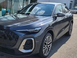 Gri Nouă 2025 Audi Q5 Sportback S-Line SUV | 66.899 EUR