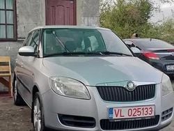 Argintiu Utilizat 2010 Skoda Fabia Hatchback | 1.850 EUR