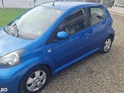 Culoarealbastru Utilizat 2009 Toyota Aygo Hatchback | 2.300 EUR