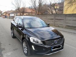 Culoarenegru Utilizat 2016 Volvo XC60 R-Design SUV | 13.500 EUR (Preț bun)