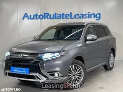 Gri Utilizat 2020 Mitsubishi Outlander Top SUV | 22.290 EUR