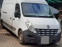 Alb Utilizat 2012 Renault Master Van | 6.800 EUR (Scump)