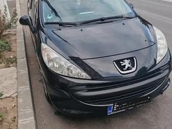 Utilizat 2009 Peugeot 207 Hatchback | 2.500 EUR (Puțin scump)