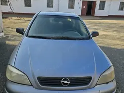 Utilizat 2005 Opel Astra Hatchback | 750 EUR (Preț bun)